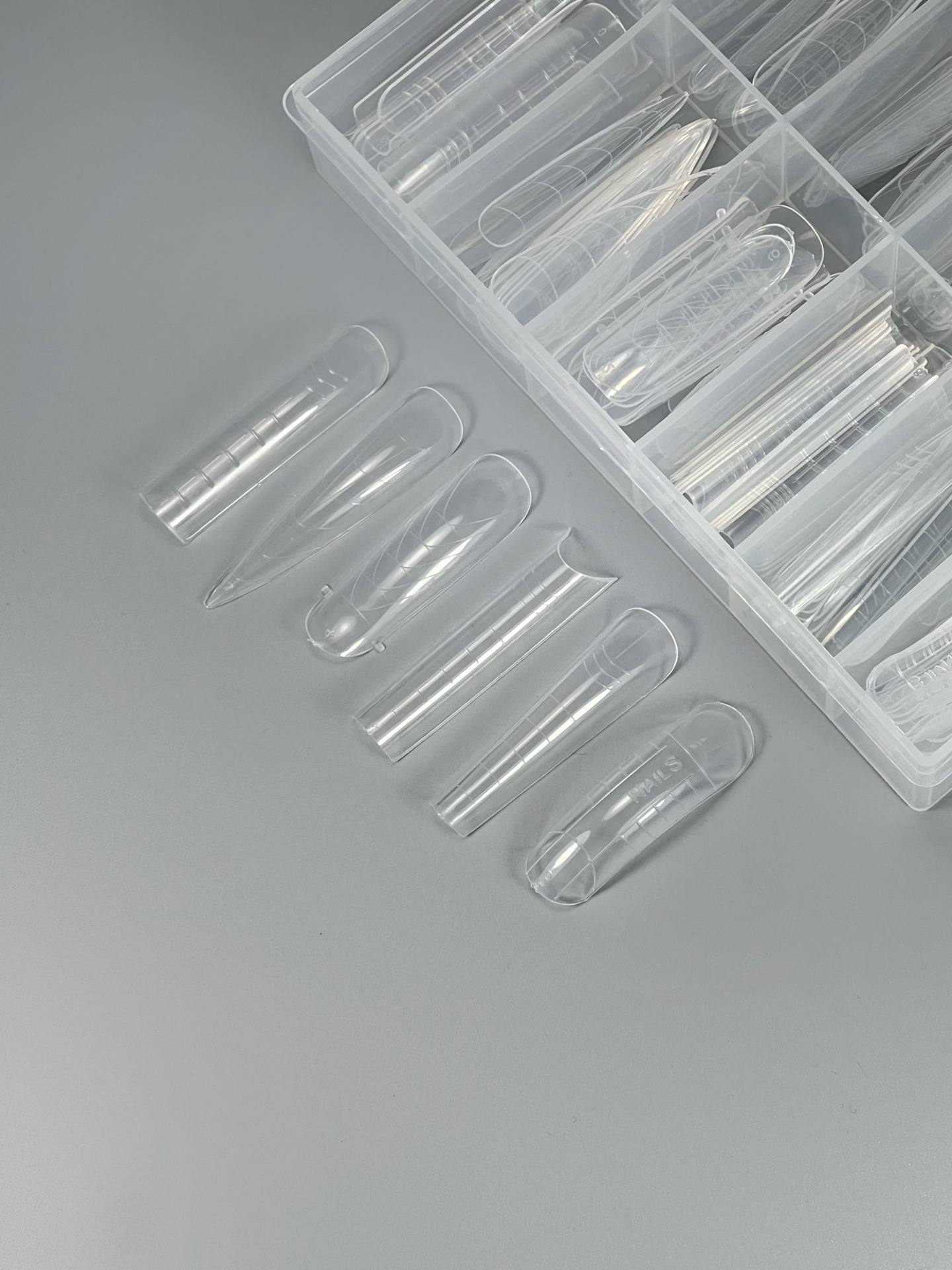 NAILSOFTHEDAY Dual Form Pro Mix 6 (Type 11) NAILSOFTHEDAY Dual Form Pro Mix 6 (Type 11), 144pcs - - 2 -