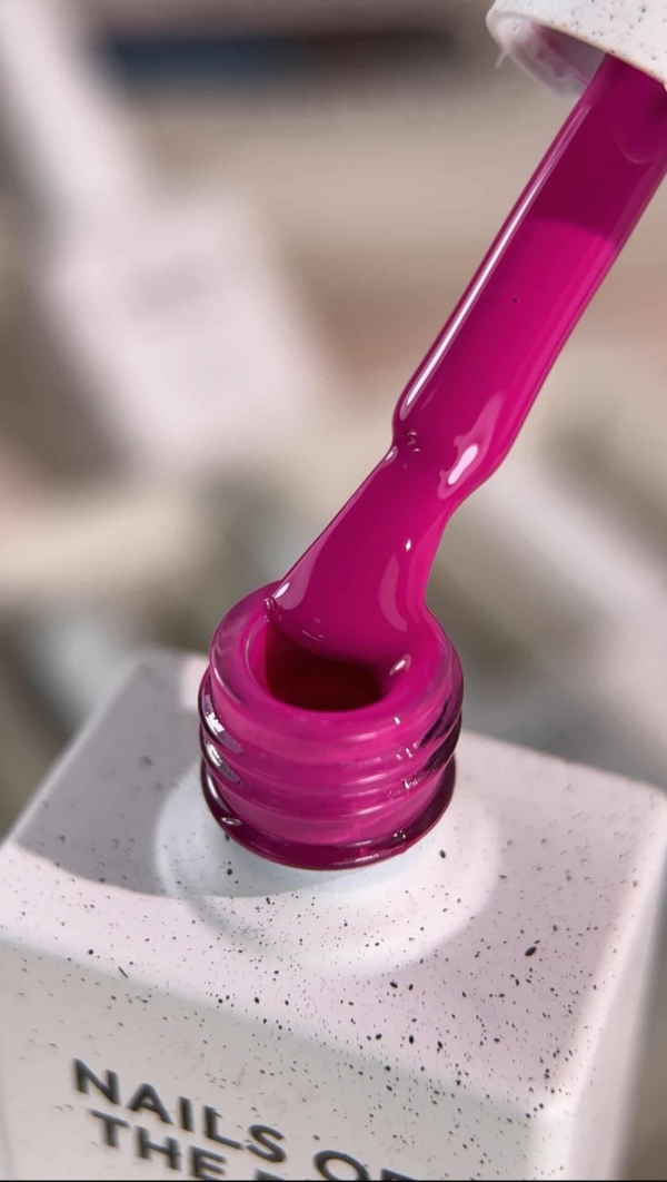 NAILSOFTHEDAY Gel polish Dragonfruit 211, 10ml - - 1 -