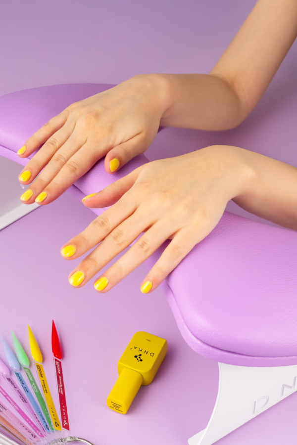 DNKa Anatomical Armrest for Manicure - Lilac