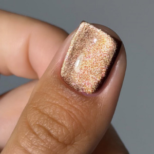 DARK Gel Polish Cat Eye #33