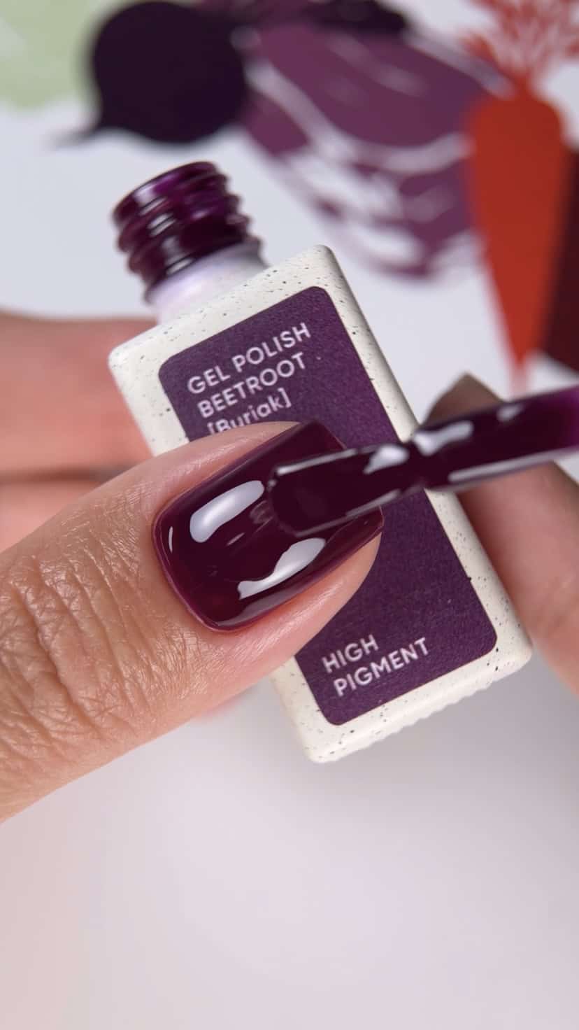 NAILSOFTHEDAY Gel polish Beetroot 376 NAILSOFTHEDAY Gel polish Beetroot 376